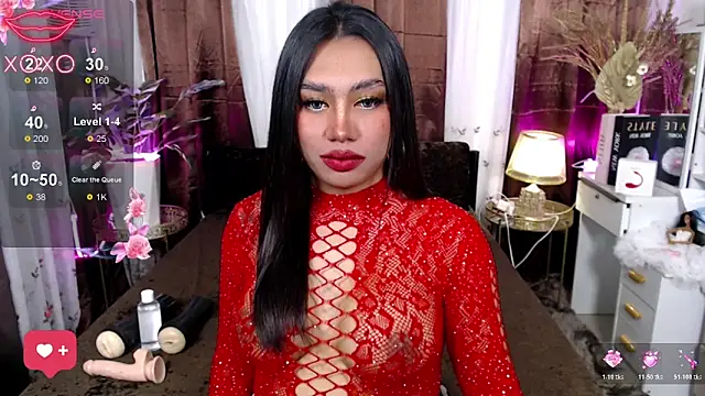 VillarealCasey online show from December 19, 2025, 5:48 pm