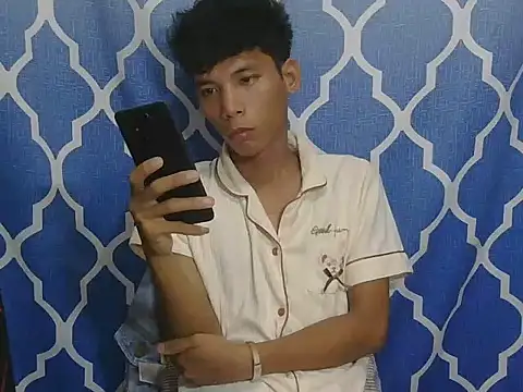 Snapshot of isanxxx chatting on May 22, 2026, 12:25 pm isanxxx online show from May 22, 2026, 12:25 pm