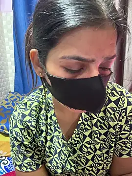 Hot Jaanvi  online show from February 28, 2026, 4:01 am