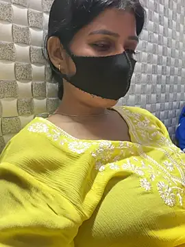 Snapshot of Hot_Jaanvi_ chatting on July 13, 2026, 5:45 pm Hot Jaanvi online show from July 13, 2026, 5:45 pm