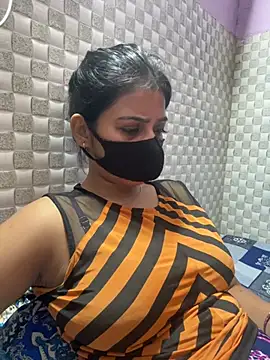 Snapshot of Hot_Jaanvi_ chatting on July 10, 2026, 4:45 am Hot Jaanvi online show from July 10, 2026, 4:45 am