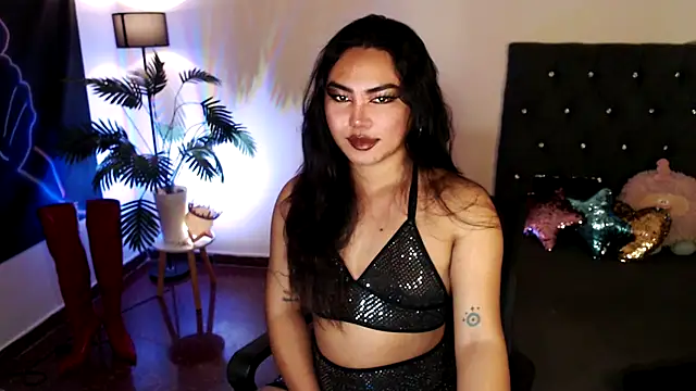 Unique Maya online show from February 23, 2026, 8:42 pm