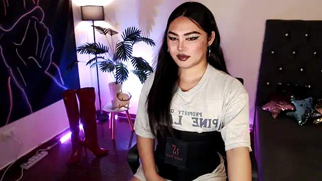 Unique Maya online show from February 28, 2026, 7:24 pm