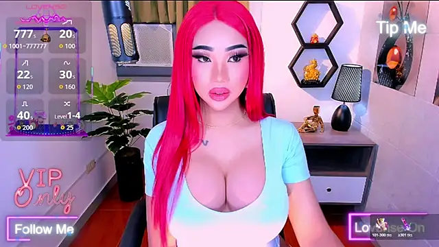 TriciaCumLoader online show from April 2, 2026, 7:42 pm