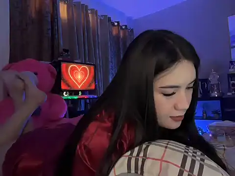 Snapshot of wild_flowerx chatting on January 31, 2026, 11:36 pm wild flowerx online show from January 31, 2026, 11:36 pm