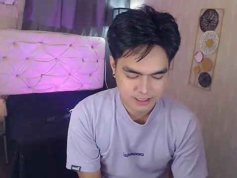 JakeXolsen online show from November 13, 2025, 5:28 pm