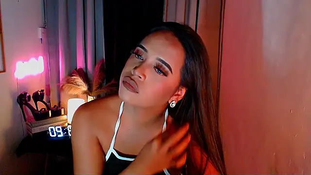 Snapshot of Lorainnelustts chatting on February 3, 2026, 6:22 am Lorainnelustts online show from February 3, 2026, 6:22 am