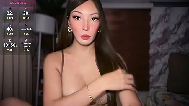 yuminasaixx online show from April 26, 2026, 9:06 am