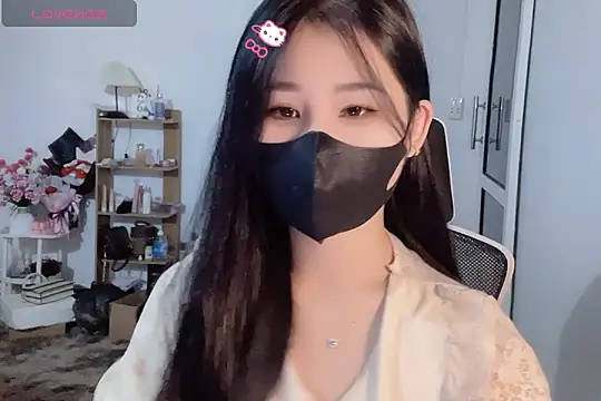    Daisy    online show from November 9, 2025, 2:21 pm