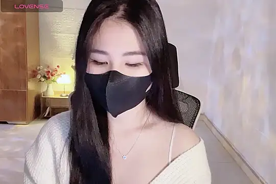    Daisy    online show from December 5, 2025, 2:59 pm