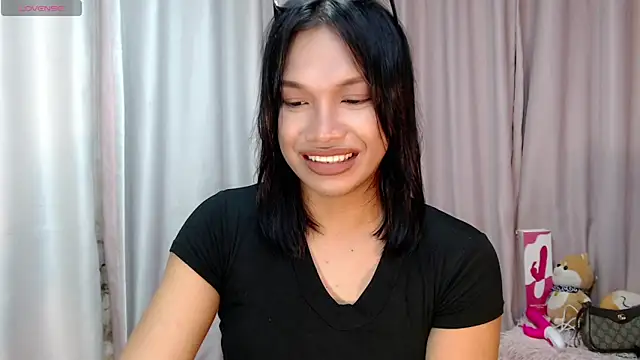 Herbielustts online show from November 27, 2025, 1:44 pm