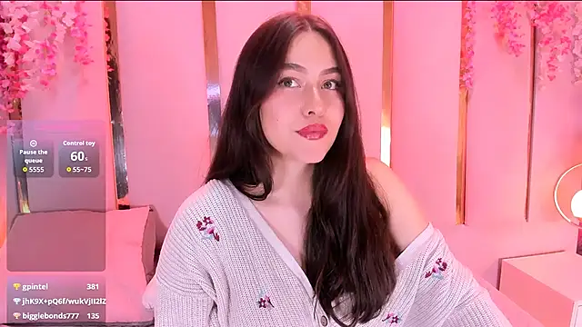 HannaCollins  online show from February 7, 2026, 1:08 pm