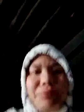 CloudyChu online show from November 22, 2025, 1:37 am