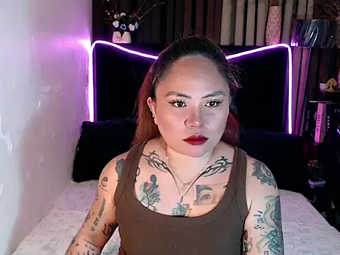 EstellaStarXxx online show from June 3, 2026, 4:13 am