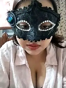 Snapshot of colleen_hoover chatting on October 8, 2025, 12:39 pm colleen hoover online show from October 8, 2025, 12:39 pm