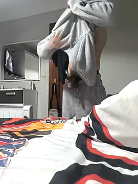 Snapshot of Franmrd95 chatting on February 10, 2026, 1:48 am Franmrd95 online show from February 10, 2026, 1:48 am