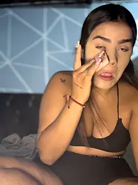 Kaily Sweet16 online show from December 14, 2025, 3:17 pm