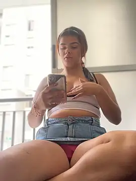 Kaily Sweet16 online show from October 18, 2025, 5:04 pm