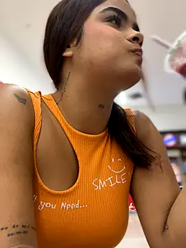 Kaily Sweet16 online show from October 9, 2025, 5:24 pm