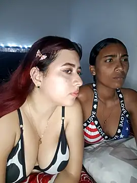 Snapshot of Chloe_Sky_love chatting on February 27, 2026, 4:01 am Chloe Sky love online show from February 27, 2026, 4:01 am