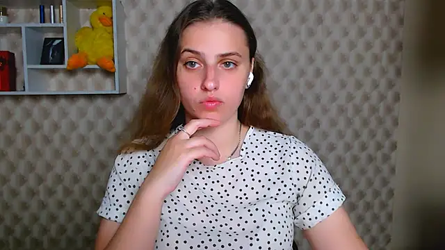 Snapshot of AmandaDimond_ chatting on May 11, 2026, 11:00 am AmandaDimond online show from May 11, 2026, 11:00 am