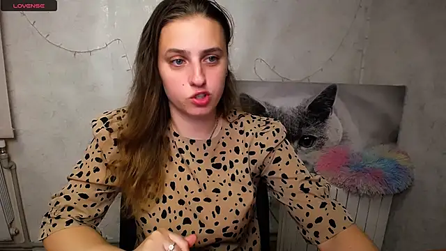 Snapshot of AmandaDimond_ chatting on June 8, 2026, 11:55 am AmandaDimond online show from June 8, 2026, 11:55 am