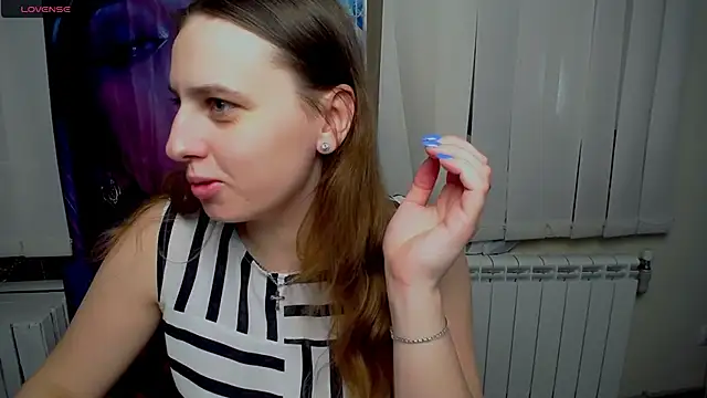 AmandaDimond  online show from March 9, 2026, 9:57 am