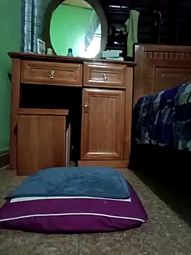 SexyQueen99 online show from November 5, 2025, 10:02 pm