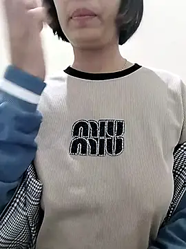 love sexy090 online show from November 22, 2025, 12:15 pm