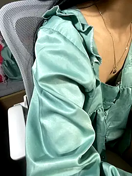 Mina048 online show from November 21, 2025, 9:58 pm