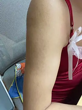 Mina048 online show from April 5, 2026, 3:30 pm