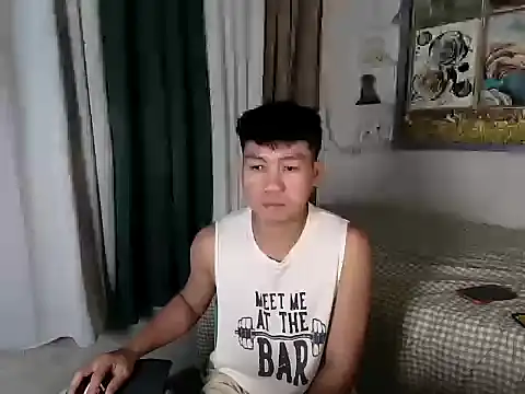 xshyboyx online show from June 1, 2026, 12:38 pm