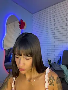 Im Fernanda online show from February 28, 2026, 10:48 am