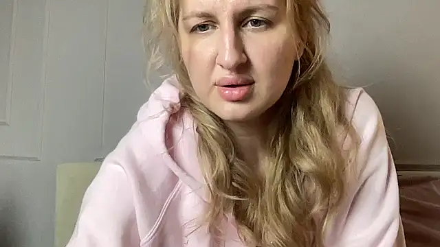 Kadayy1 online show from September 12, 2025, 5:24 pm