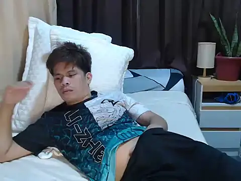 cumwhat me online show from March 27, 2026, 9:38 pm