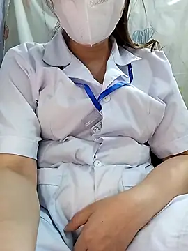 Ariana-Vy online show from April 1, 2026, 2:13 am