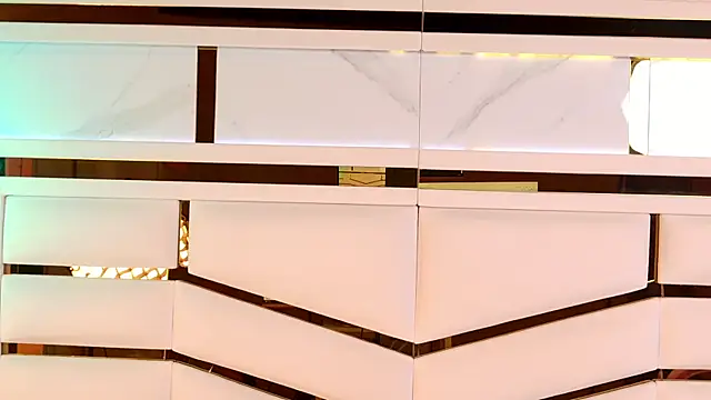 ambar rosse25 online show from November 30, 2025, 11:44 am