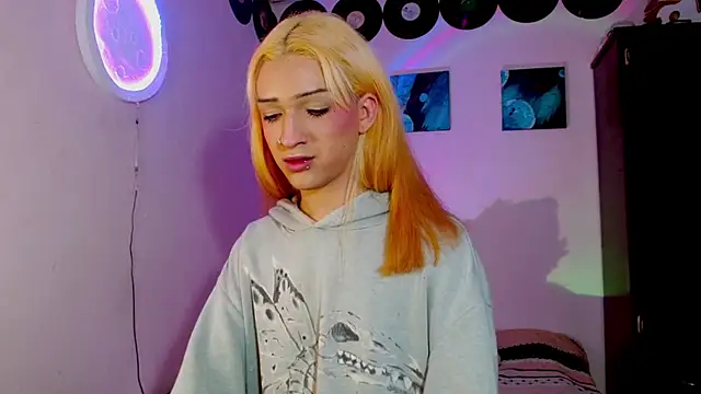 Snapshot of meghan_devil_ chatting on December 4, 2025, 7:40 am meghan devil online show from December 4, 2025, 7:40 am
