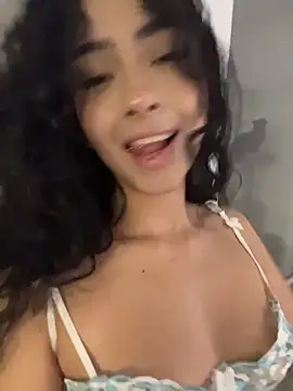 RosseMelody online show from February 12, 2026, 3:17 am