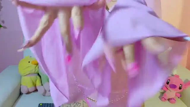 RosseMelody online show from September 25, 2025, 4:07 am