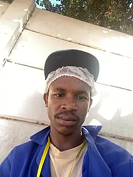 Minathi25410 online show from April 26, 2026, 6:54 am