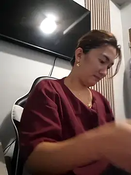 lustlushlady6 online show from October 15, 2025, 10:18 pm