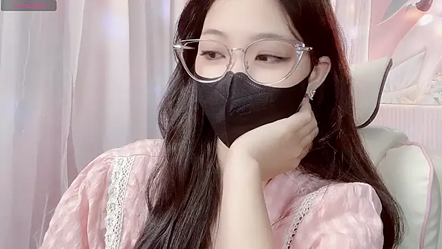 Snapshot of kemybaby chatting on June 3, 2026, 7:40 pm kemybaby online show from June 3, 2026, 7:40 pm