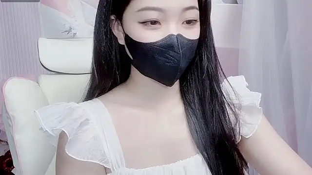 kemybaby online show from April 9, 2026, 5:52 pm