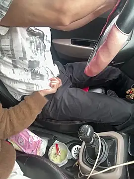 Meii-meyy online show from February 9, 2026, 6:11 am