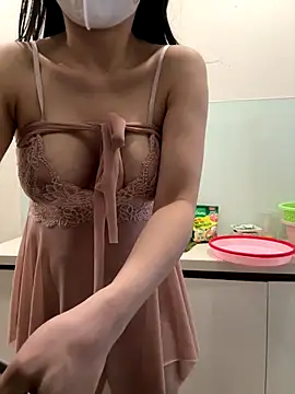 Meii-meyy online show from November 14, 2025, 6:50 am