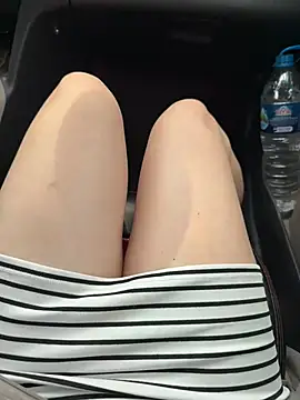 Meii-meyy online show from March 18, 2026, 6:27 am