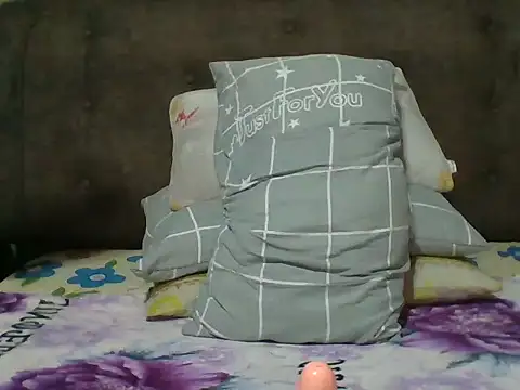 petite sexy21 online show from July 9, 2026, 3:18 am