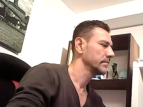 mastercharisma35 online show from March 13, 2026, 2:33 pm