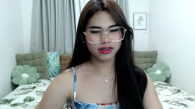 PrettyBlythes TS online show from January 7, 2026, 9:36 am